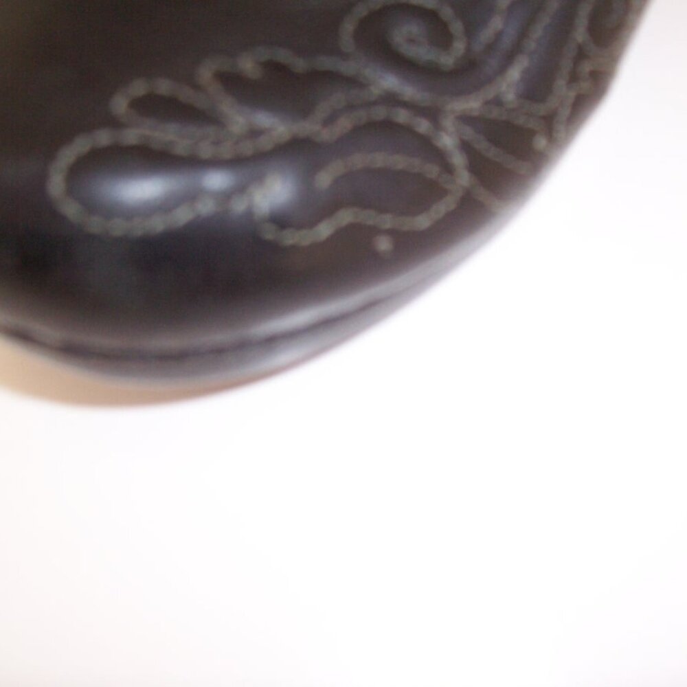 Dansko Mary Janes Black with Decorative Stitching Siz 6.5 - Picture 2 of 4